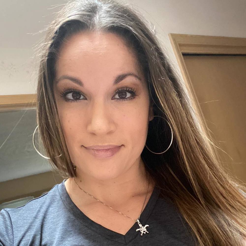 Meet your Posher, Alexandra